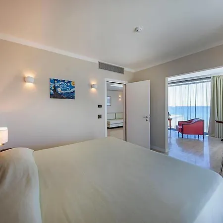 Victoria Palace 4* Cefalu