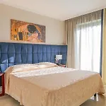 Hotel Victoria Palace
