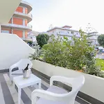 Victoria Palace 4*