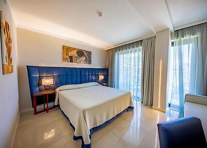 Victoria Palace Otel 4*